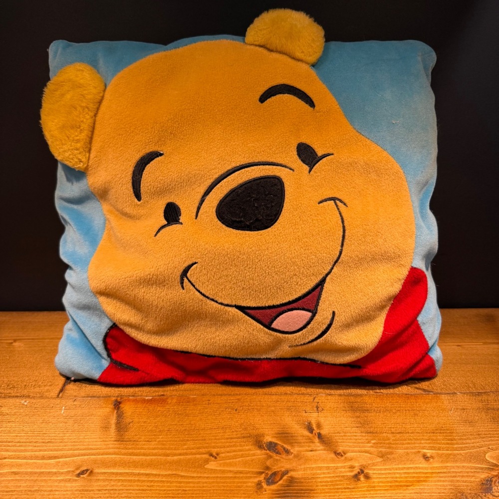 Vintage Disney Winnie the Pooh Face Throw Pillow Plush Cushion Blue Red 3D